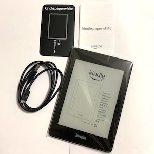 【Kindle Paperwhiteレビュー】8GB/広告無し/WiFiモデルで決まりな訳 - tomomore